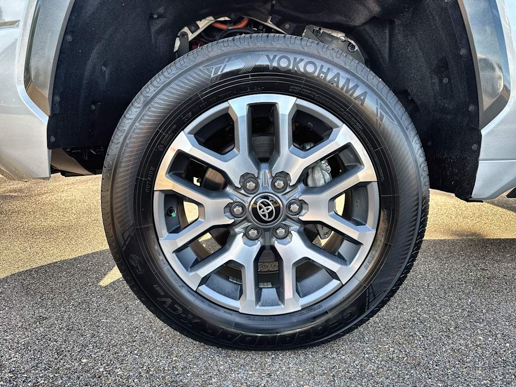 Thumbnail: 2025 Toyota Tundra - 8