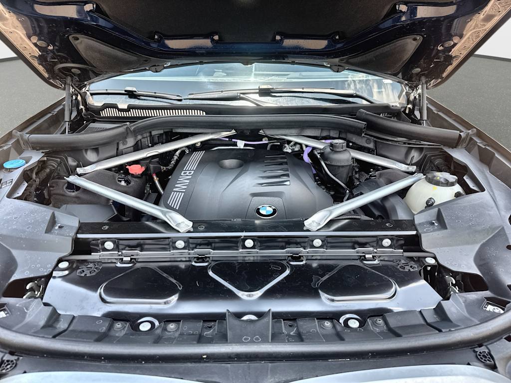 Thumbnail: 2024 BMW X7 - 9