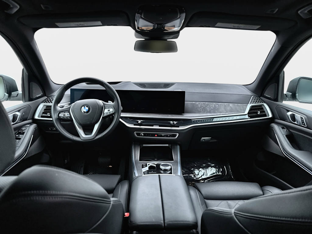 Thumbnail: 2026 BMW X5 - 2