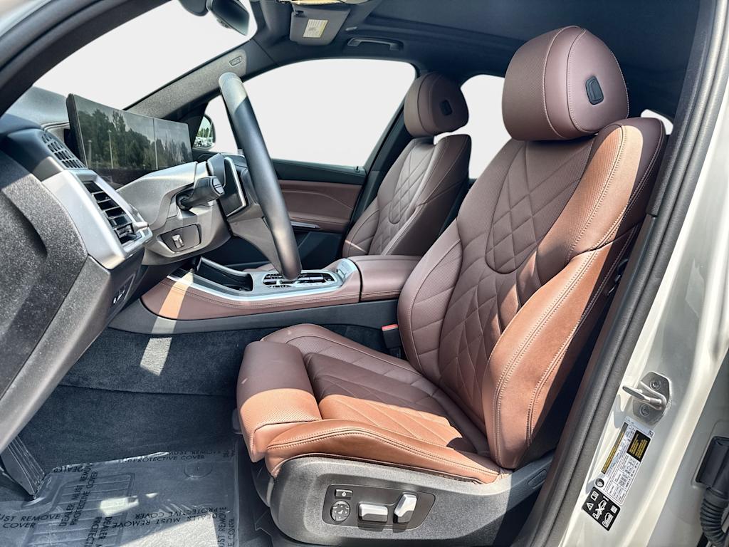 Thumbnail: 2024 BMW X5 - 12