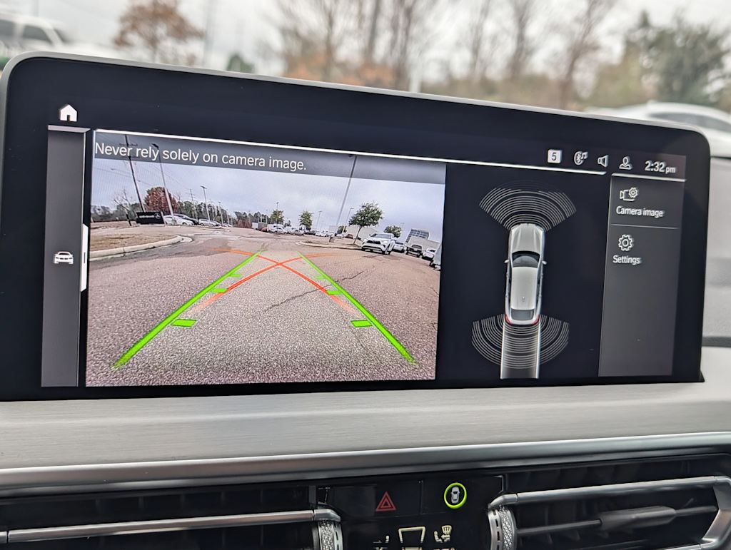 Thumbnail: 2025 BMW X4 - 20