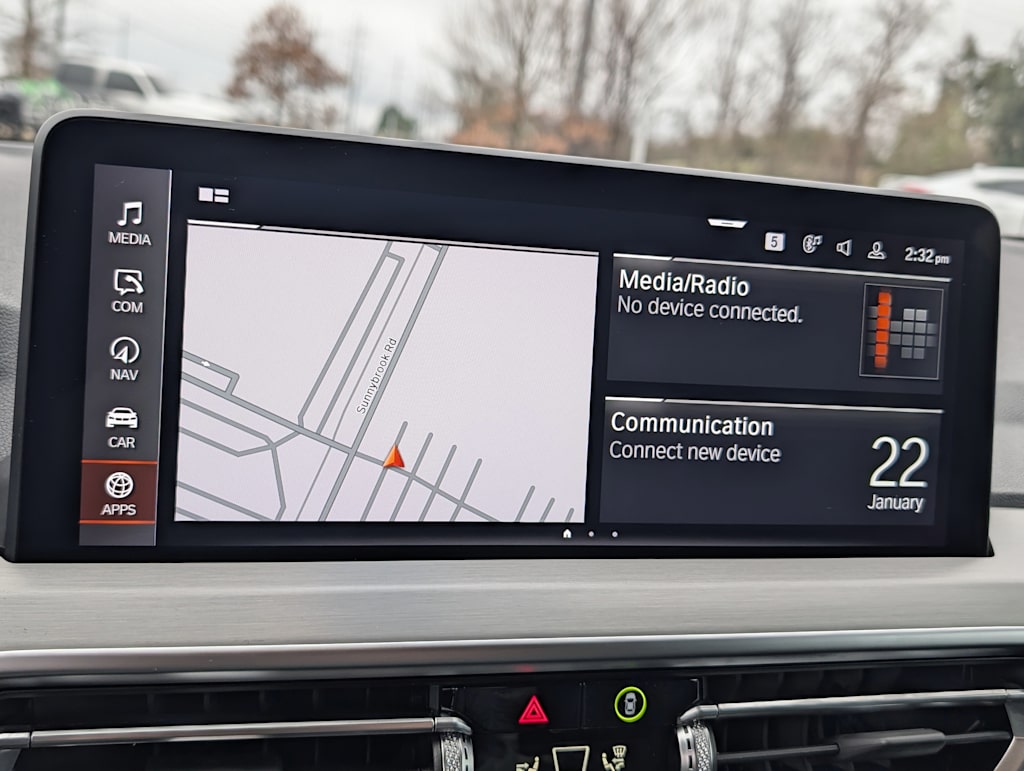 Thumbnail: 2025 BMW X4 - 12