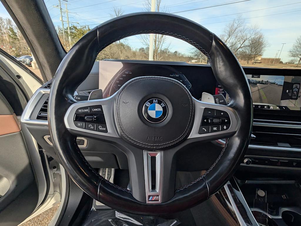 Thumbnail: 2024 BMW X7 - 8