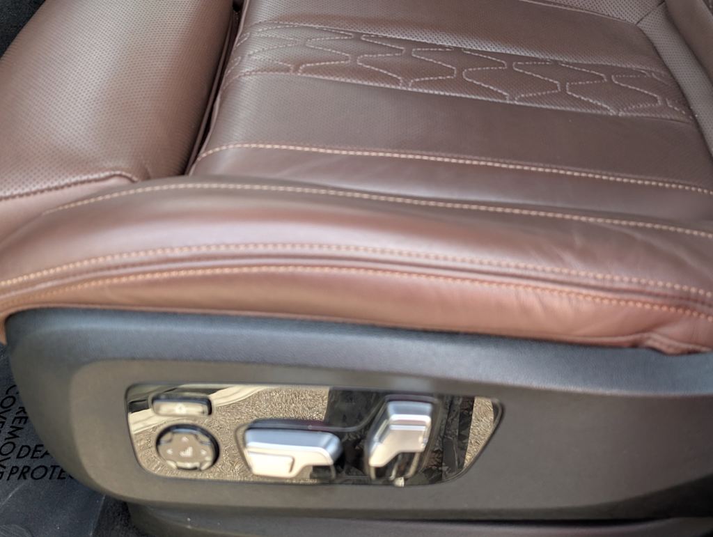 Thumbnail: 2024 BMW X7 - 24