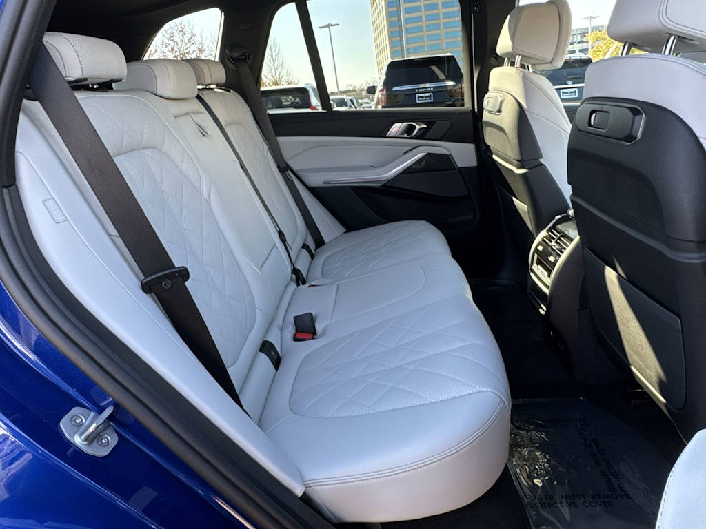 Thumbnail: 2026 BMW X5 - 26