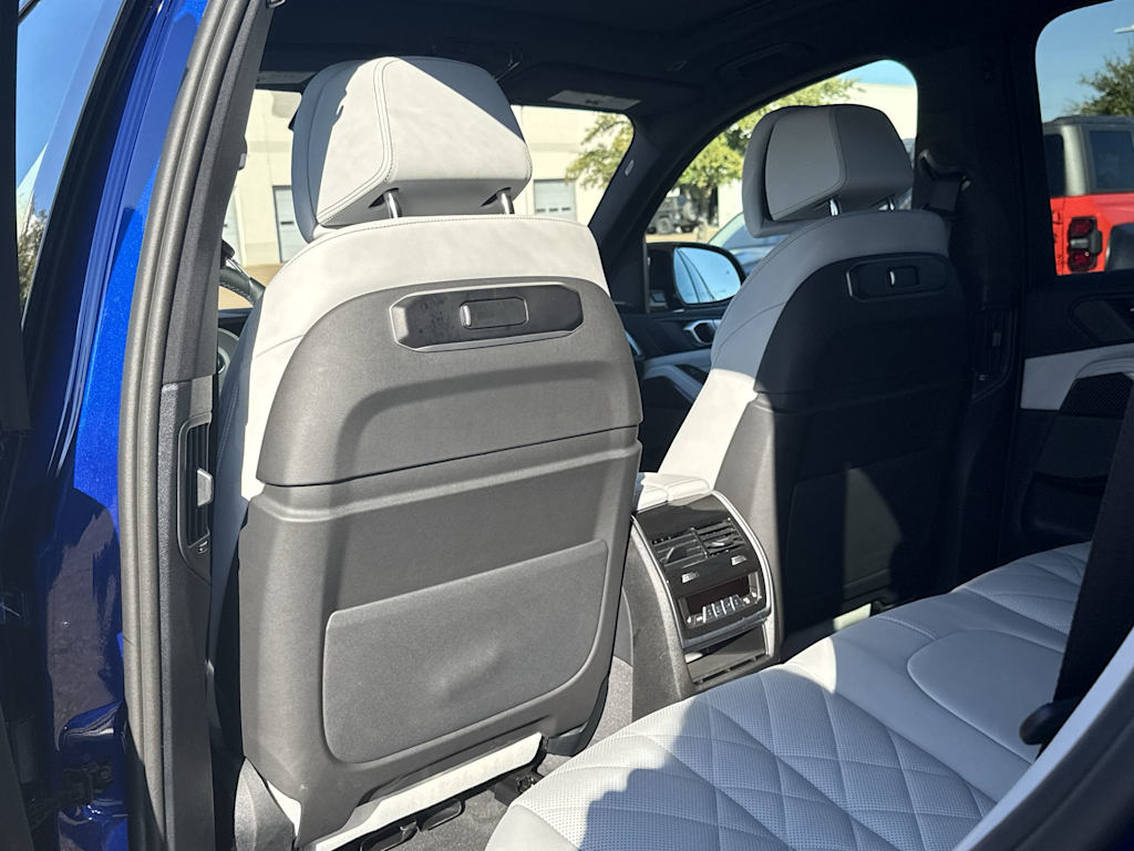 Thumbnail: 2026 BMW X5 - 13