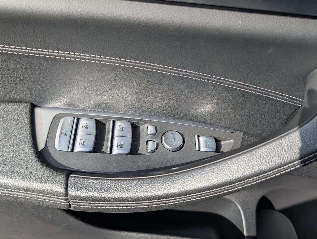 Thumbnail: 2022 BMW X4 - 26