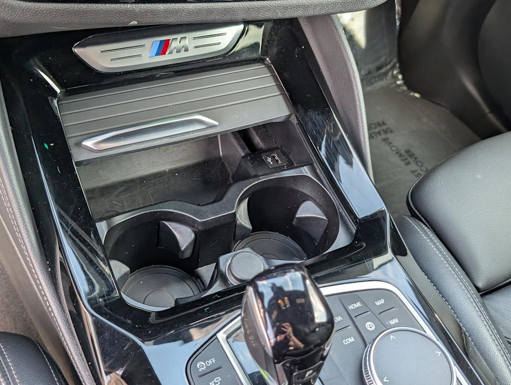 Thumbnail: 2022 BMW X4 - 12