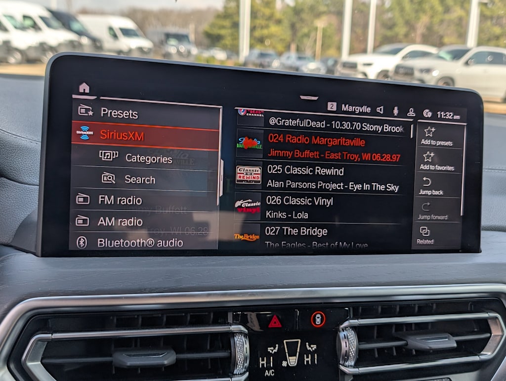 Thumbnail: 2022 BMW X4 - 21