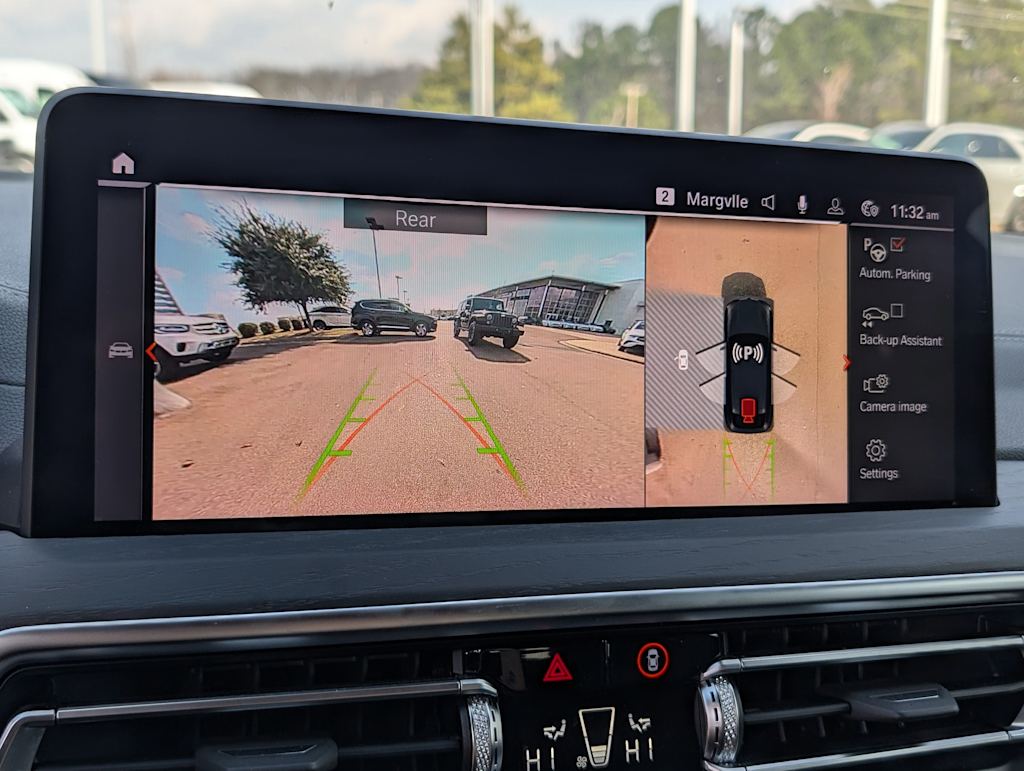 Thumbnail: 2022 BMW X4 - 11