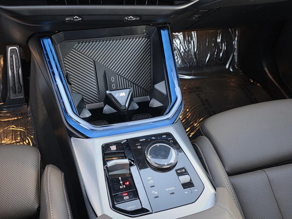 Thumbnail: 2025 BMW X3 - 13