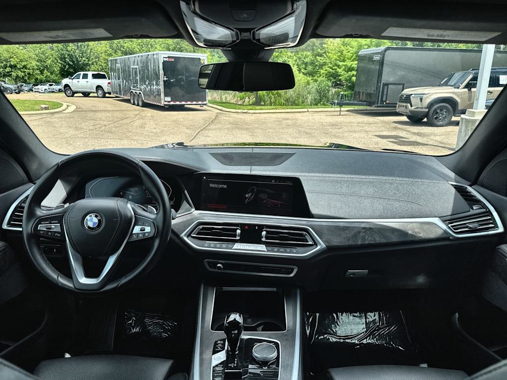 Thumbnail: 2023 BMW X5 - 2