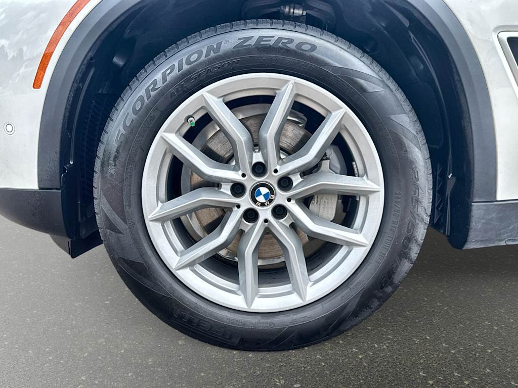 Thumbnail: 2023 BMW X5 - 8