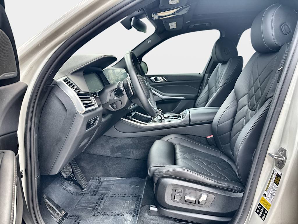 Thumbnail: 2023 BMW X5 - 11