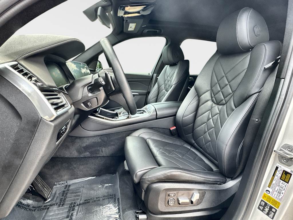 Thumbnail: 2023 BMW X5 - 12
