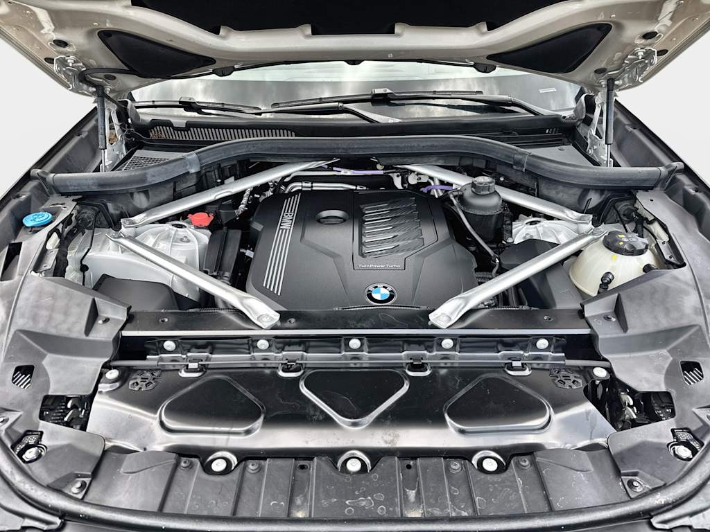 Thumbnail: 2023 BMW X5 - 9