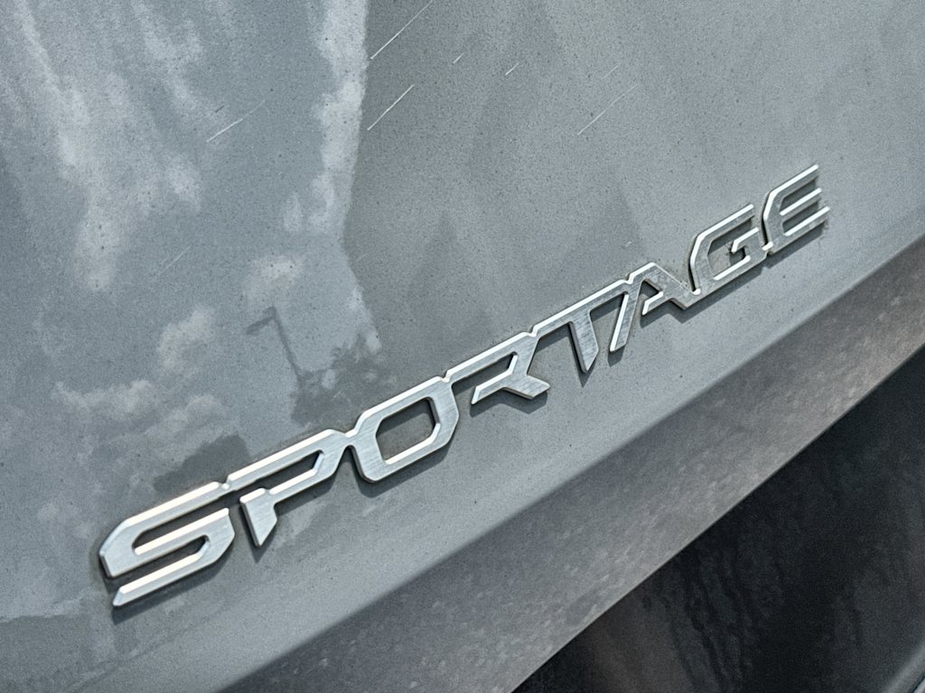 Thumbnail: 2023 Kia Sportage - 7