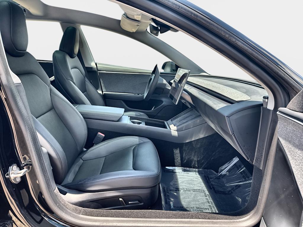 Thumbnail: 2024 Tesla Model 3 - 22