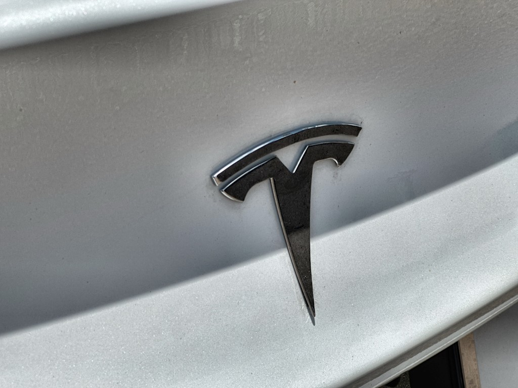 Thumbnail: 2023 Tesla Model 3 - 5