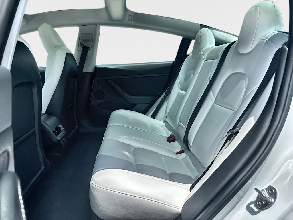Thumbnail: 2023 Tesla Model 3 - 10