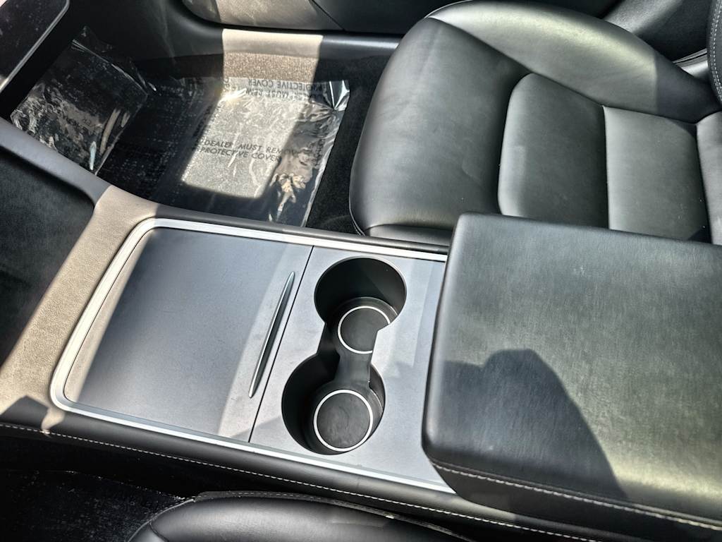 Thumbnail: 2023 Tesla Model 3 - 14