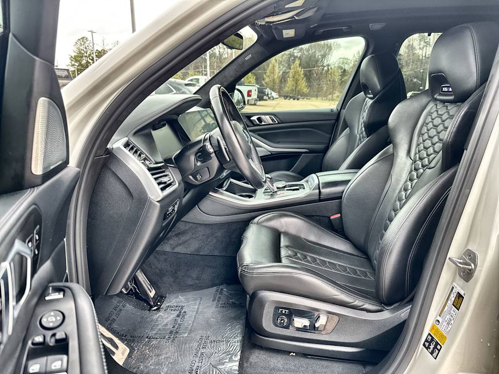 Thumbnail: 2023 BMW X5 - 11