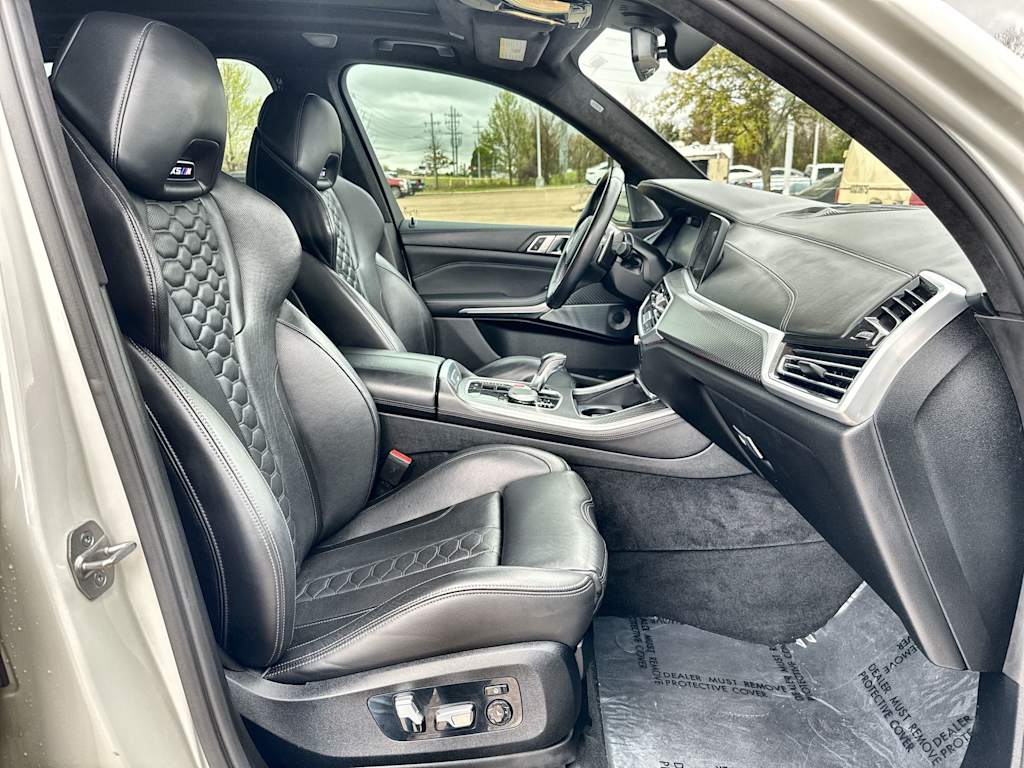 Thumbnail: 2023 BMW X5 - 21