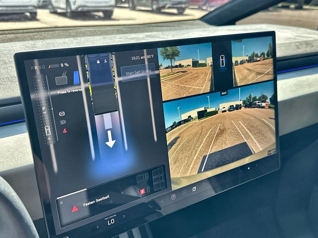 Thumbnail: 2024 Tesla Cybertruck - 25