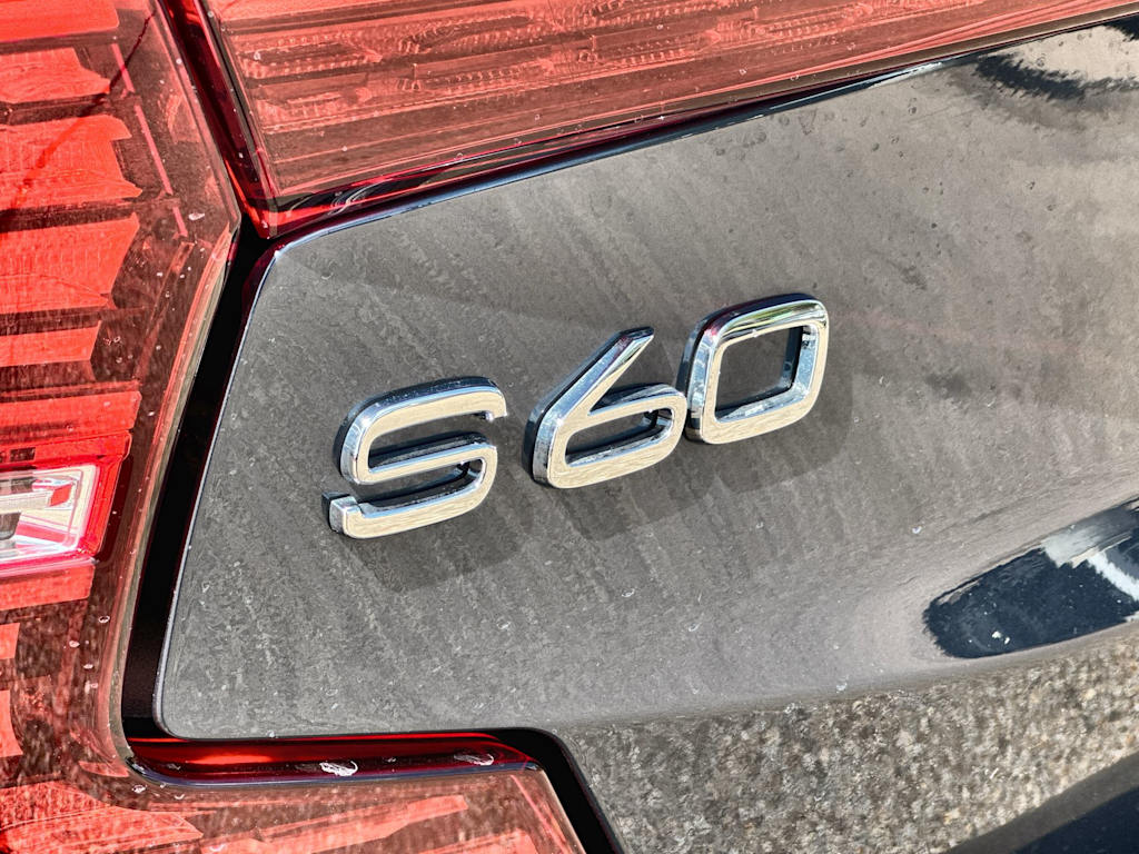 Thumbnail: 2025 Volvo S60 - 7