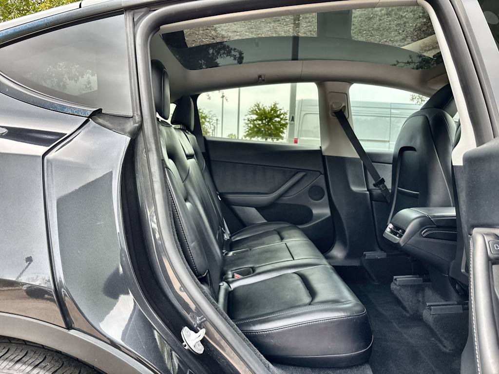 Thumbnail: 2024 Tesla Model Y - 24