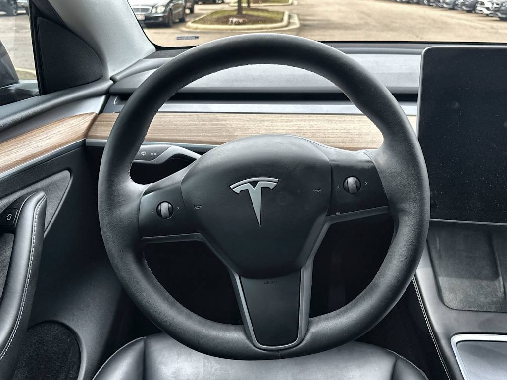 Thumbnail: 2024 Tesla Model Y - 8