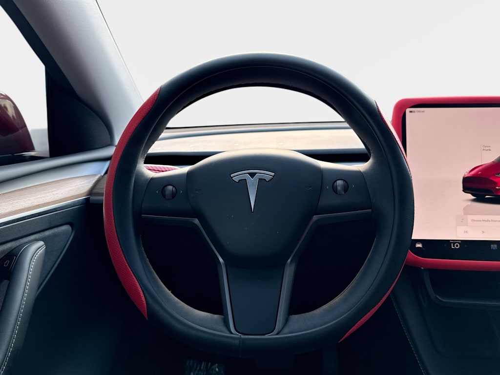 Thumbnail: 2024 Tesla Model Y - 8