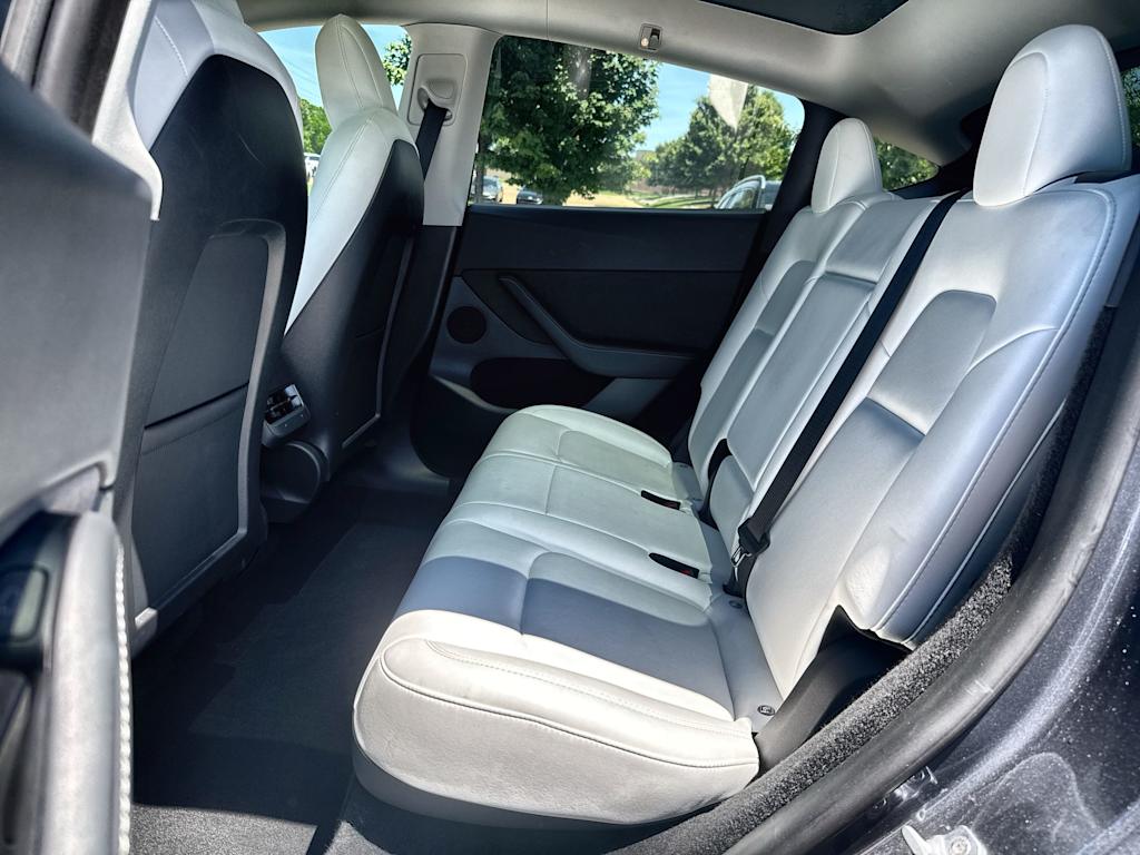 Thumbnail: 2023 Tesla Model Y - 12
