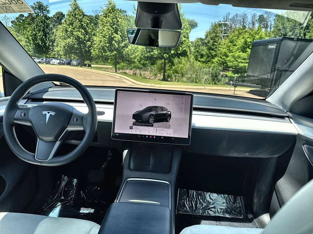 Thumbnail: 2023 Tesla Model Y - 2
