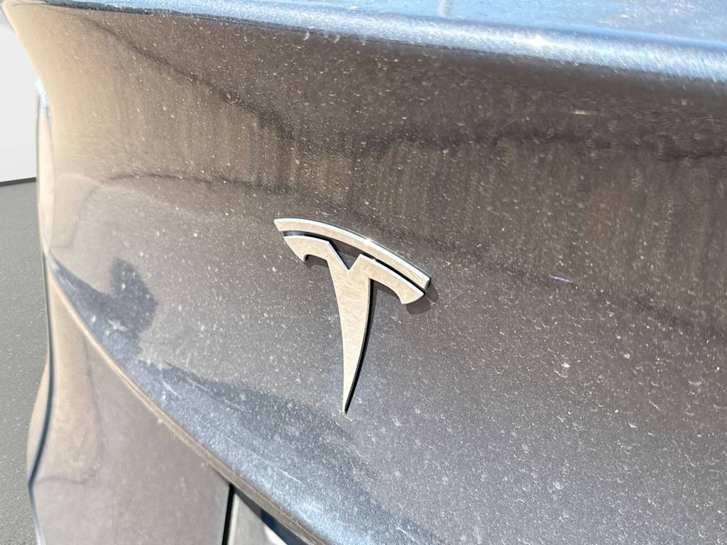 Thumbnail: 2022 Tesla Model Y - 7
