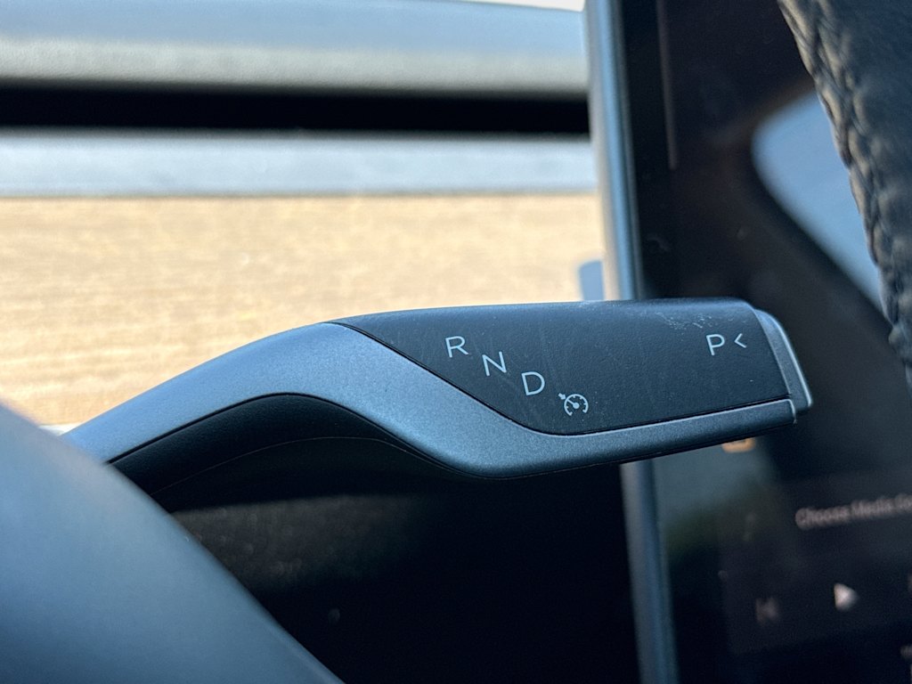 Thumbnail: 2022 Tesla Model Y - 16
