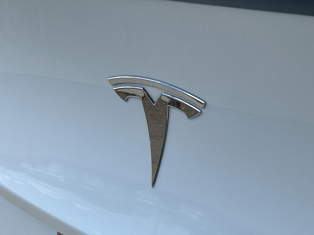 Thumbnail: 2022 Tesla Model Y - 20