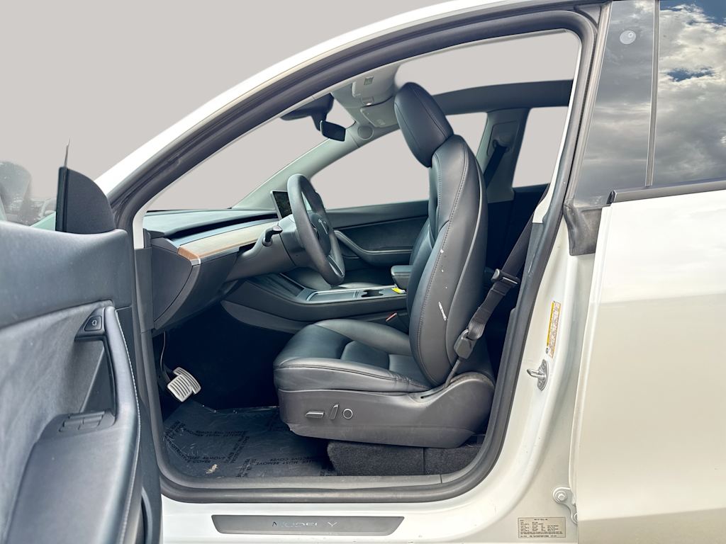 Thumbnail: 2022 Tesla Model Y - 19