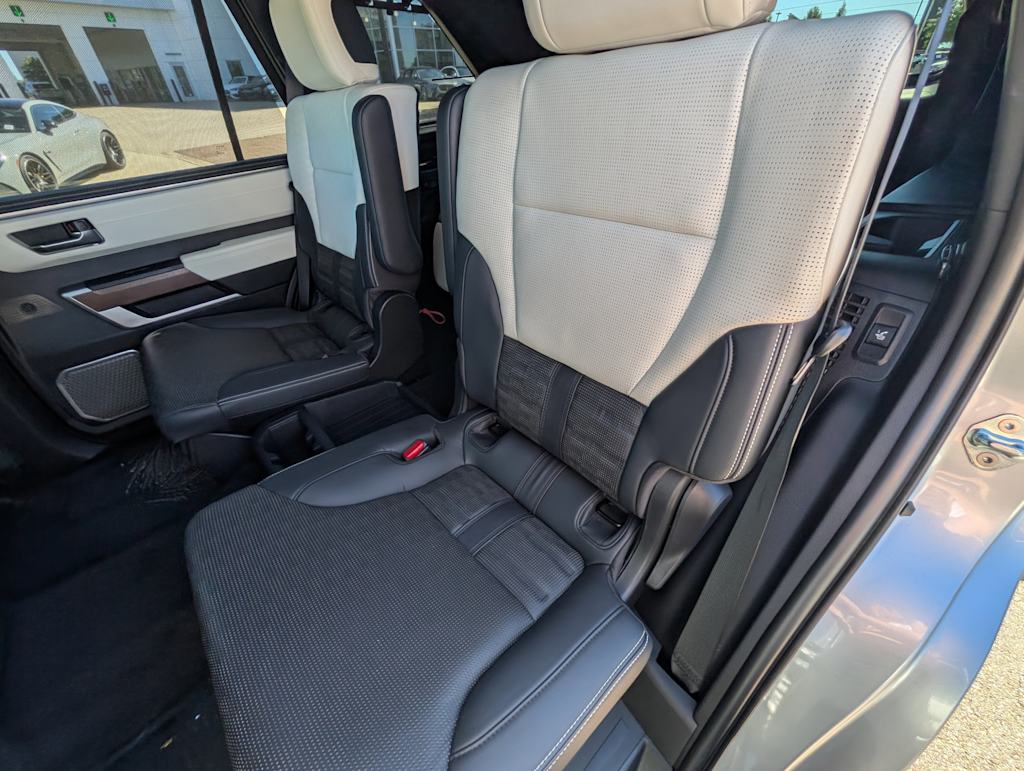 Thumbnail: 2023 Toyota Sequoia - 11