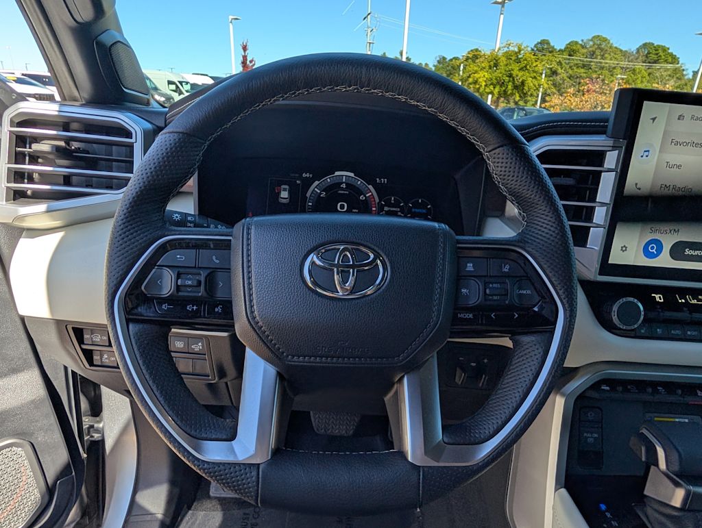 Thumbnail: 2023 Toyota Sequoia - 8