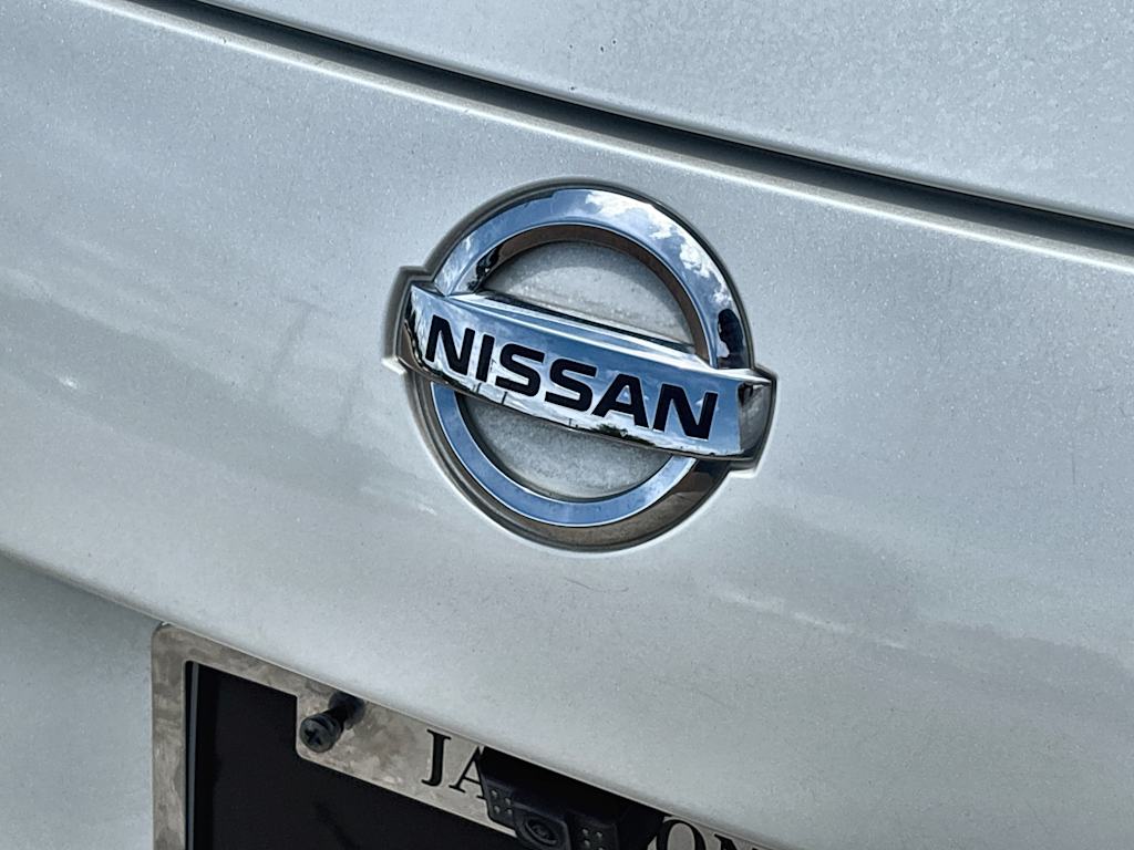 Thumbnail: 2013 Nissan Z - 23