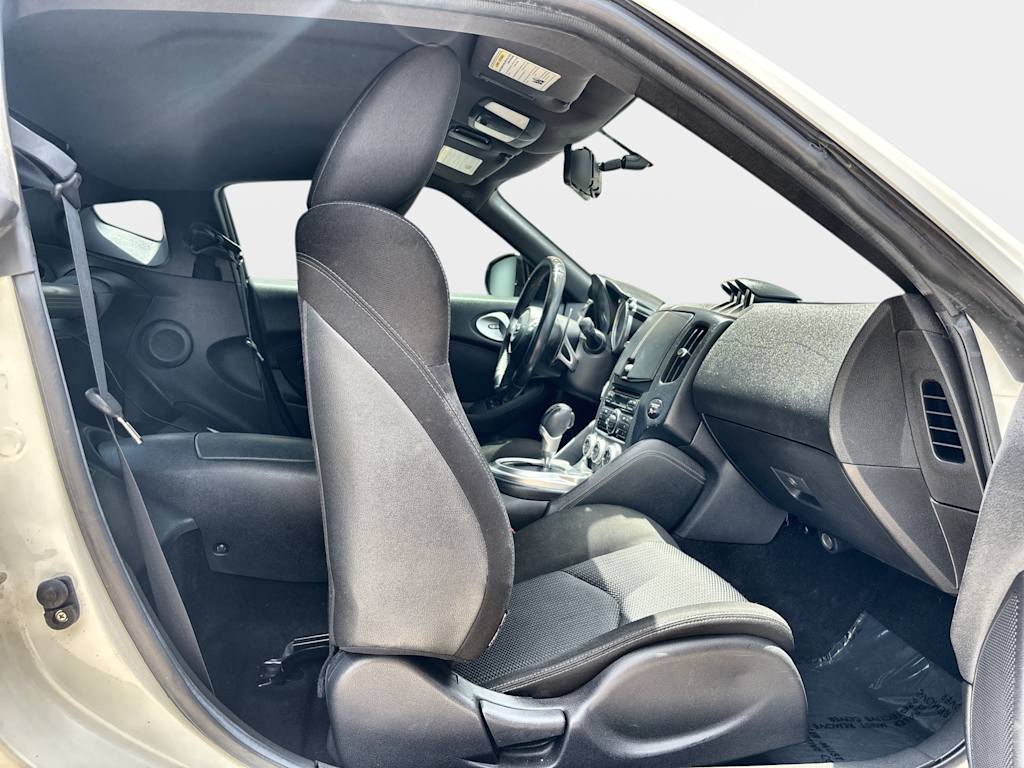 Thumbnail: 2013 Nissan Z - 22