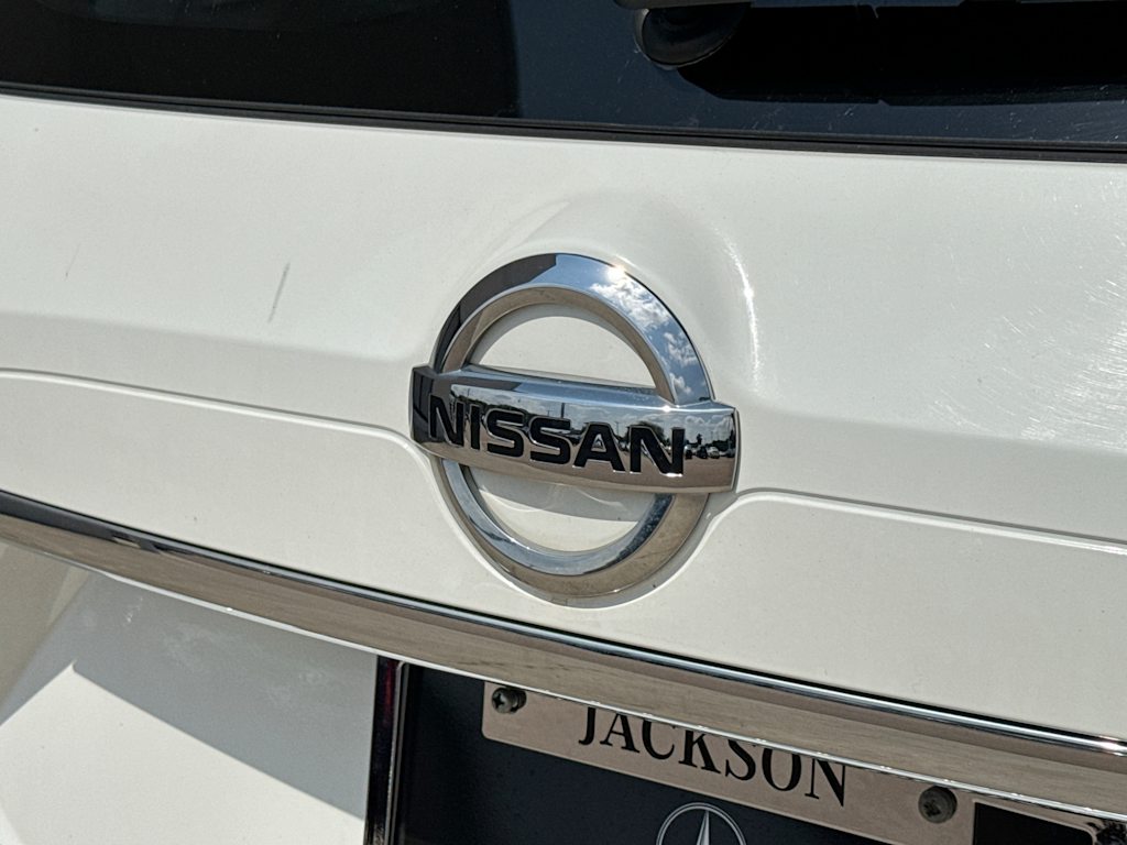 Thumbnail: 2017 Nissan Rogue - 26