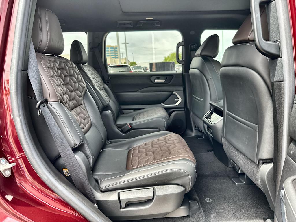 Thumbnail: 2025 Nissan Armada - 25