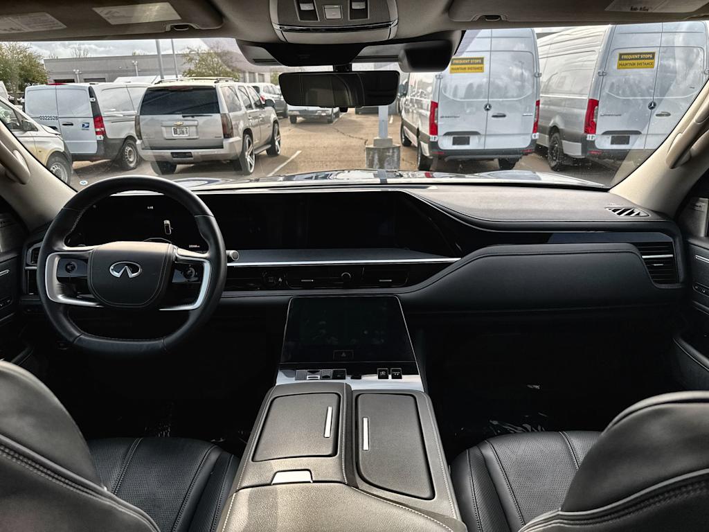 Thumbnail: 2025 INFINITI QX80 - 2