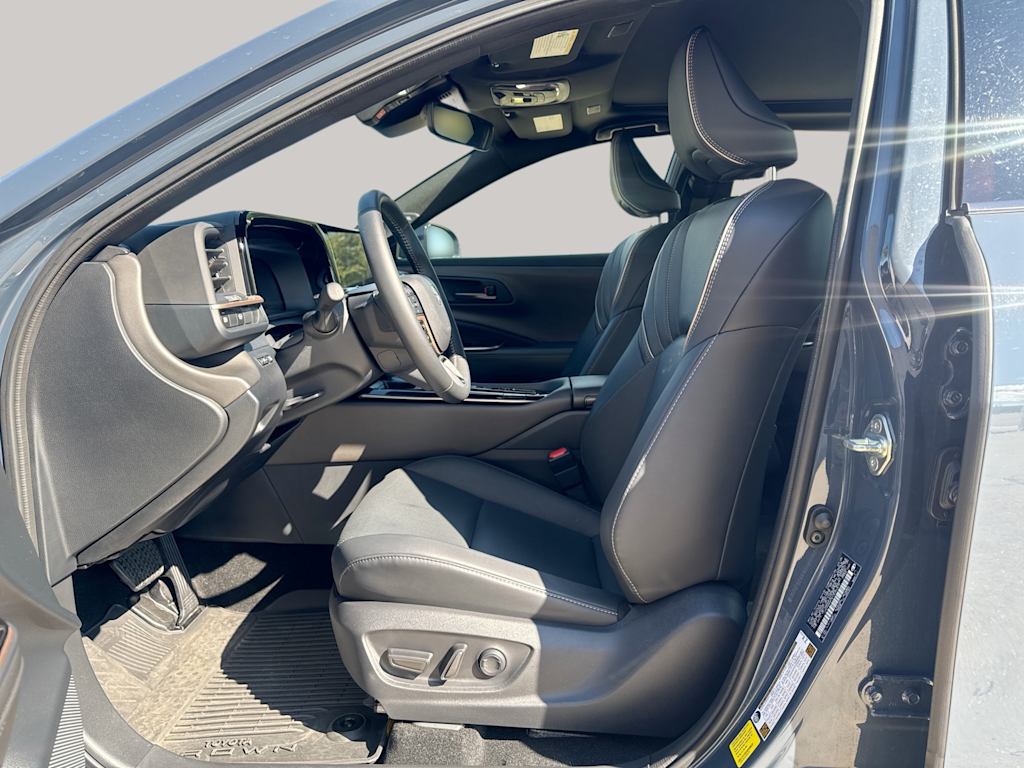 Thumbnail: 2026 Toyota Crown - 8