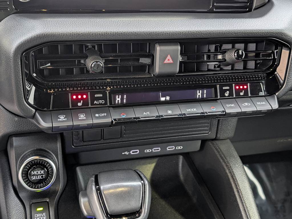 Thumbnail: 2024 Toyota Land Cruiser - 23