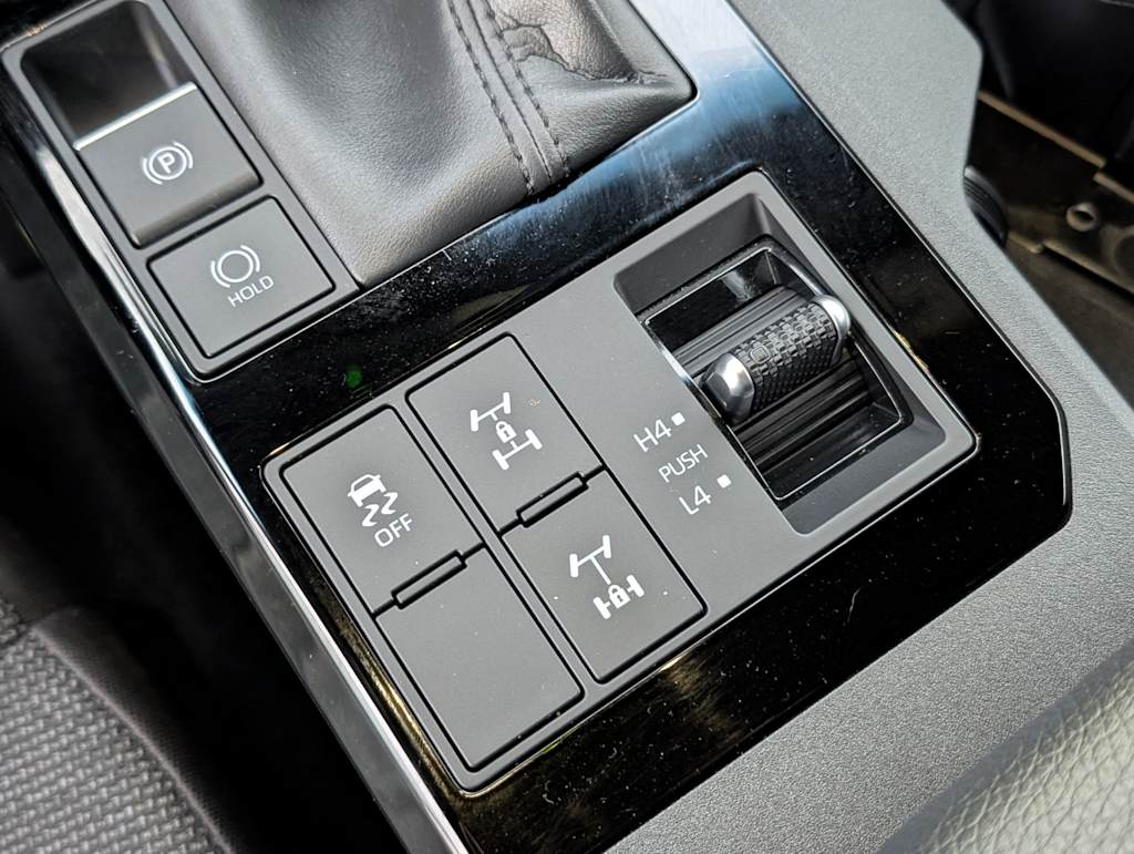 Thumbnail: 2024 Toyota Land Cruiser - 25