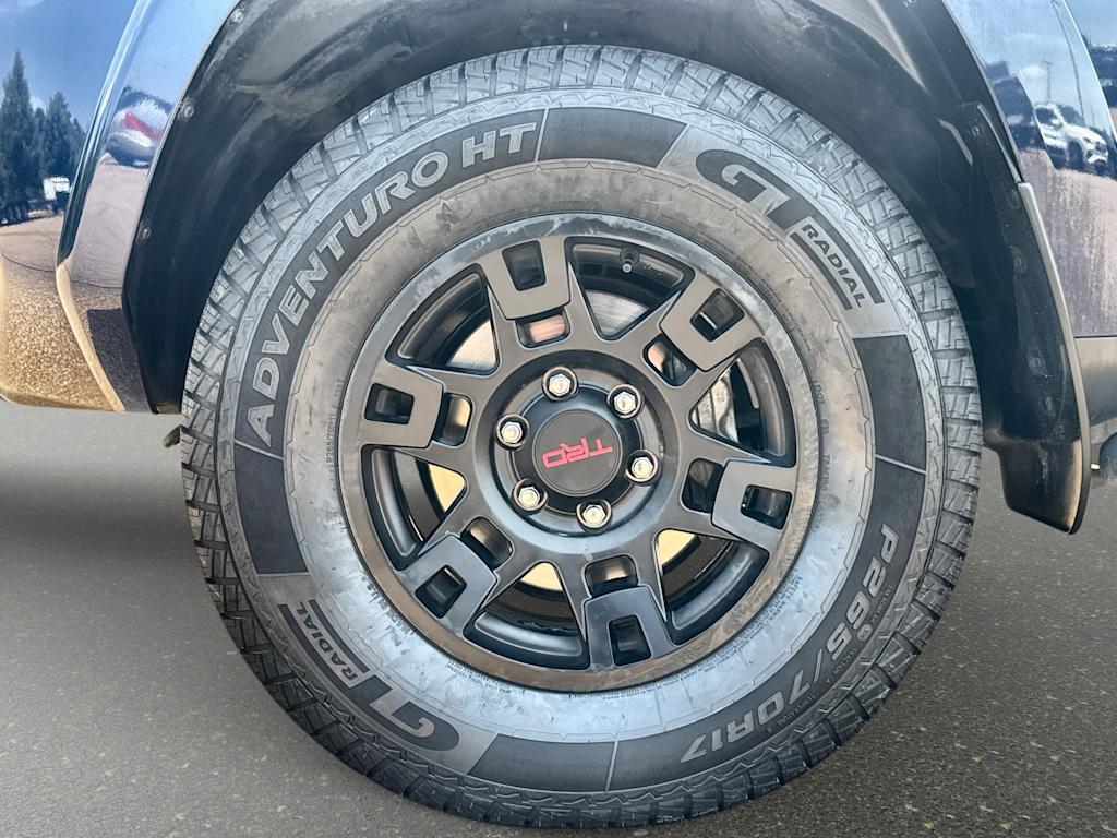 Thumbnail: 2023 Toyota 4Runner - 6