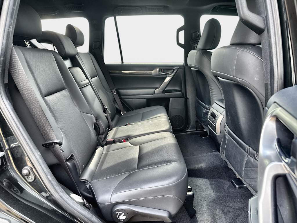Thumbnail: 2023 Lexus GX - 25